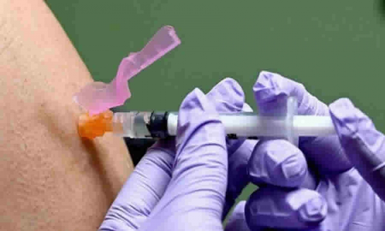 MinSalud modificó disposiciones sobre la metodología para la determinación de los valores a reconocer a personas que presten servicios de vacunación contra el COVID 19