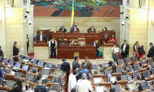 Por receso escolar, Congreso de la República sesionará únicamente esta semana hasta el día martes 10 de octubre