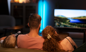 Ingresos de TV por suscripción caen mientras TV comunitaria crece: MinTic revela estadísticas clave de la televisión en Colombia.