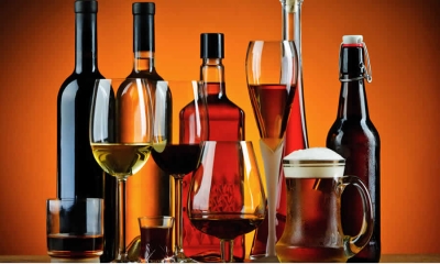 DIAN confirma que tras suspensión del Decreto 1474 de 2025, la tarifa de IVA para licores, vinos y aperitivos es del 5%